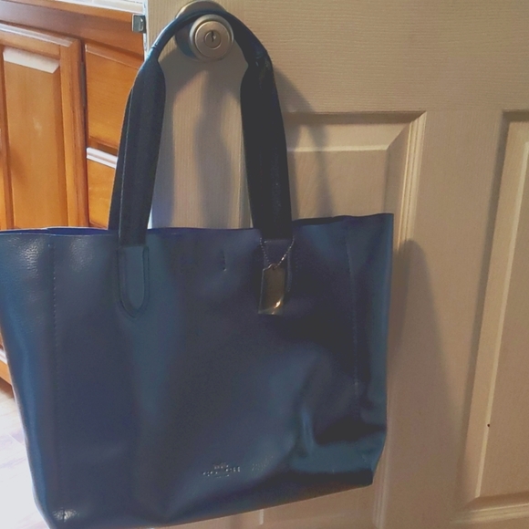 Coach Bag - Picture 1 of 4